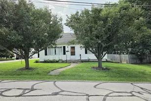 109 S Glenn St, Hillsboro, OH 45133 - Photo 2