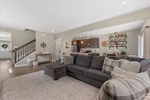 1579 Summerview Ln, Miami Township, OH 45150 - Photo 4