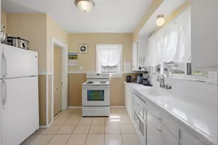 9503 Railroad Ave, Blue Ash, OH 45242 - Photo 8