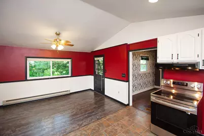 8141 Lesourdsville West Chester Road, West Chester, OH 45069 - Photo 18