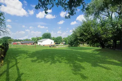 8141 Lesourdsville West Chester Road, West Chester, OH 45069 - Photo 44