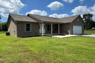 452 Kleist Dr, Perry Township, OH 45118 - Photo 2
