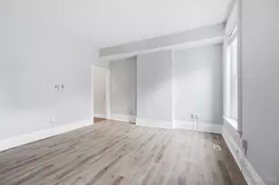 2281 Loth St, Cincinnati, OH 45219 - Photo 4