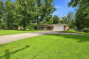 205 St Louis Dr, Stonelick Township, OH 45160 - Photo 2