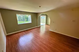 10189 Storm Dr, Colerain Township, OH 45251 - Photo 4