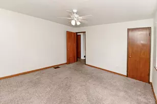 8352 Lyness Dr, Colerain Township, OH 45239 - Photo 20
