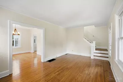 26 Escalon Street, Cincinnati, OH 45216 - Photo 6