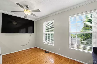 2523 Ravine Street, Cincinnati, OH 45219 - Photo 8
