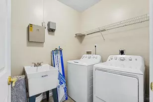 2523 Ravine St, Cincinnati, OH 45219 - Photo 18