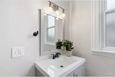 3626 Bevis Avenue, Cincinnati, OH 45207 - Photo 20