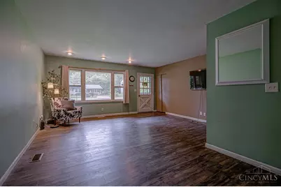 390 Timrick, Monroe, OH 45050 - Photo 6