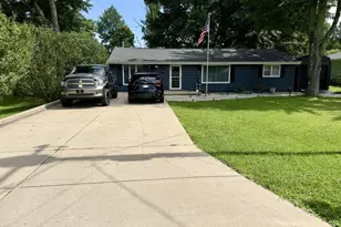 1397 Stella Dr, Goshen, OH 45140 - Photo 2