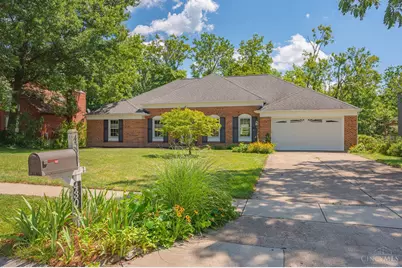 4305 Berryhill Lane, Blue Ash, OH 45242 - Photo 2