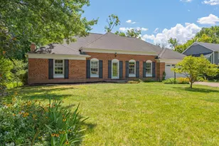 4305 Berryhill Ln, Blue Ash, OH 45242 - Photo 1