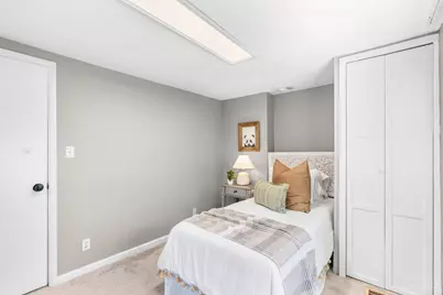 9489 West Avenue, Blue Ash, OH 45242 - Photo 24