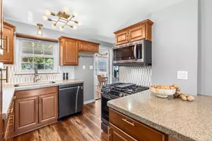 9489 West Ave, Blue Ash, OH 45242 - Photo 8