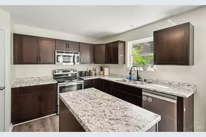 3605 Hader, Cincinnati, OH 45211 - Photo 8