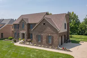 8851 Eagle Ridge Dr, West Chester, OH 45069 - Photo 2