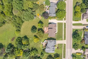 8851 Eagle Ridge Dr, West Chester, OH 45069 - Photo 76