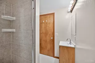 8851 Eagle Ridge Dr, West Chester, OH 45069 - Photo 54