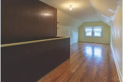 1935 Sterling Avenue, Cincinnati, OH 45239 - Photo 14
