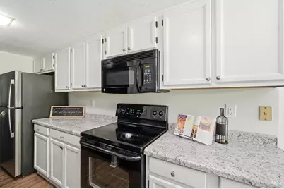 7846 Hackney Circle, Deerfield Township, OH 45039 - Photo 12