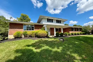 6862 Windwood Dr, West Chester, OH 45241 - Photo 2