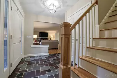 8732 Hollyhock Drive, Springfield Township, OH 45231 - Photo 4