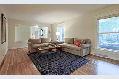 8732 Hollyhock Drive, Springfield Township, OH 45231 - Photo 10