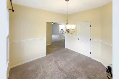 7874 Gapstow Bridge, Springfield Township, OH 45231 - Photo 4
