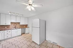 358 Turner Dr, Clearcreek Twp., OH 45036 - Photo 12