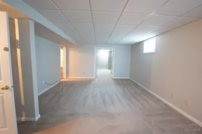 718 Fox Creek Ln, Union Township, OH 45245 - Photo 18