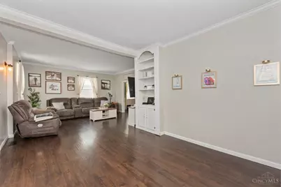 5875 Elm Street, Miami Township, OH 45150 - Photo 14