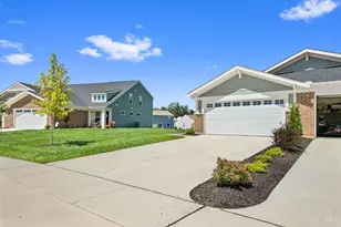 2125 Shallow Cove Ct, Goshen, OH 45122 - Photo 4