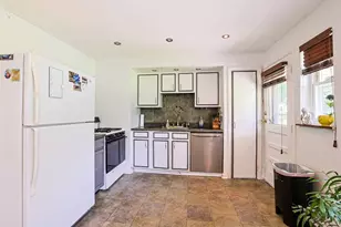 7224 Bernard Ave, Cincinnati, OH 45231 - Photo 12