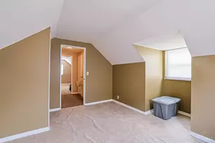 7224 Bernard Ave, Cincinnati, OH 45231 - Photo 22