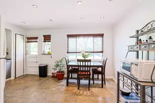 7224 Bernard Ave, Cincinnati, OH 45231 - Photo 14