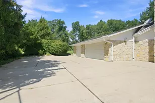 3105 N Whitetree Cir, Amberley, OH 45236 - Photo 44