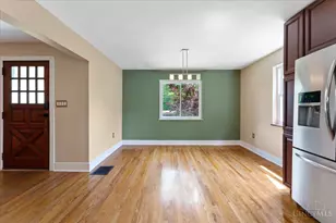 2304 E Galbraith Rd, Reading, OH 45237 - Photo 14