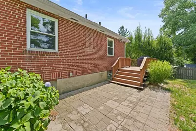 2304 E Galbraith Road, Reading, OH 45237 - Photo 28