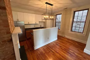 402 Liberty Hl, Cincinnati, OH 45202 - Photo 4