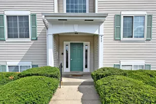 552 Aspen Glen Dr, Union Township, OH 45244 - Photo 2