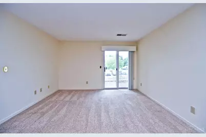 552 Aspen Glen Drive #905, Union Township, OH 45244 - Photo 4