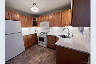 7236 Garden Road, Sycamore Township, OH 45236 - Photo 4