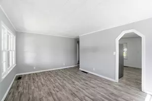 5474 River Rd, Cincinnati, OH 45233 - Photo 8