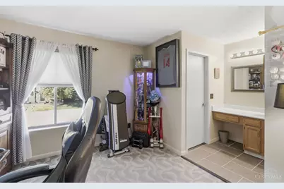 1024 Crisfield Drive, Union Township, OH 45245 - Photo 20