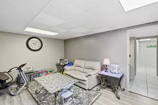 1024 Crisfield Dr, Union Township, OH 45245 - Photo 26