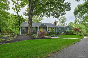 211 Hilltop Ln, Wyoming, OH 45215 - Photo 1