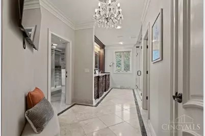 9020 Whisperinghill Drive, Indian Hill, OH 45242 - Photo 24