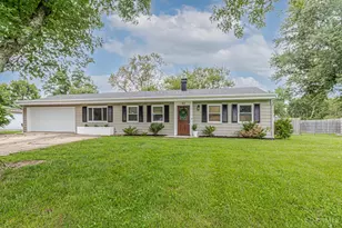 701 Easter Dr, Carlisle, OH 45005 - Photo 2